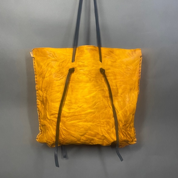 Tote. Yellow. ENGSO. 17x17 - Picture 1 of 2